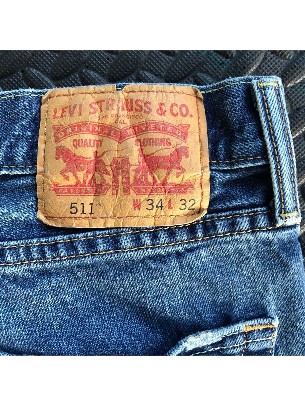 Levi's 511 Distressed Blue Denim Jeans Made in Colombia 34x32 - Picture 9 of 10
